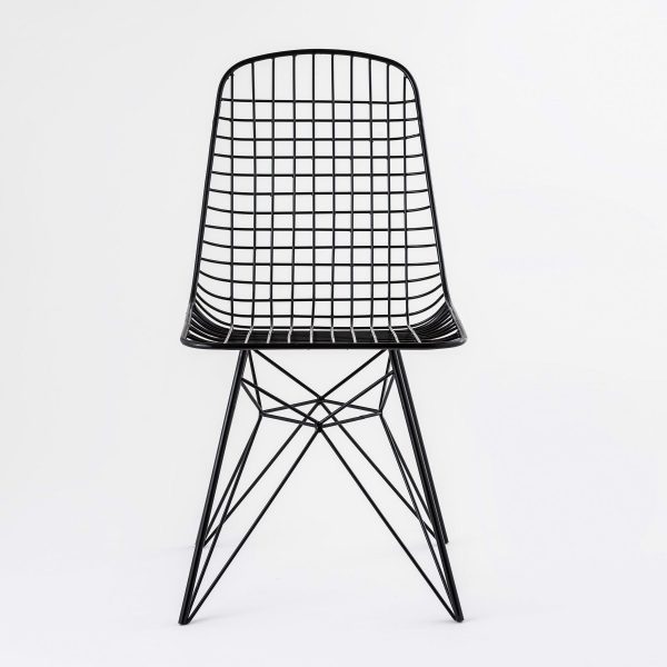 geomatrix wire fram iron chair